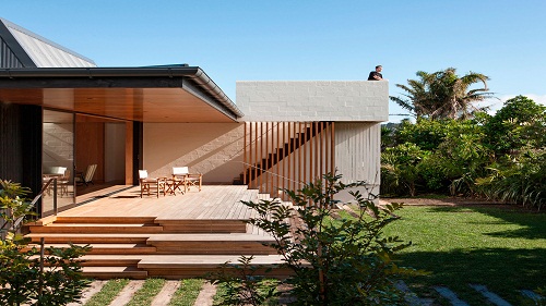 Membangun Rumah  Impian  dengan Arsitektur Tropis  Besi Permata